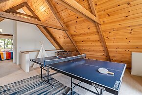 Marina Beach Cabin - Dog-Friendly Home with Deck! by Yosemite Region R