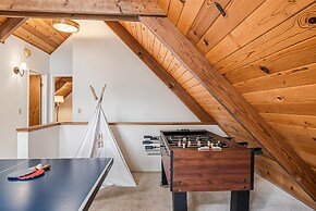 Marina Beach Cabin - Dog-Friendly Home with Deck! by Yosemite Region R