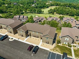 Tee House At Stonebridge 3 Bedroom Condo by RedAwning