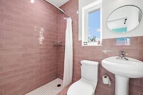 The New Yorker Miami Hotel