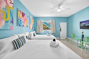 The New Yorker Miami Hotel