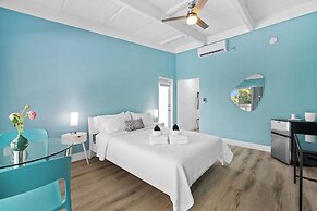 The New Yorker Miami Hotel