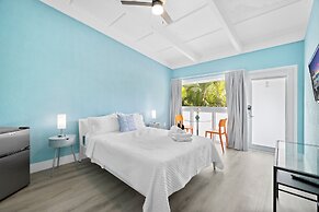 The New Yorker Miami Hotel