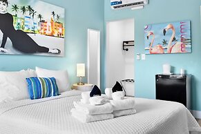 The New Yorker Miami Hotel