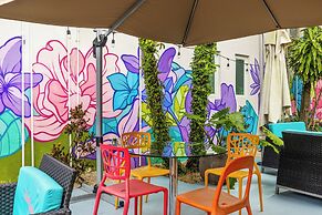 The New Yorker Miami Hotel