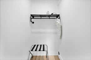 The New Yorker Miami Hotel