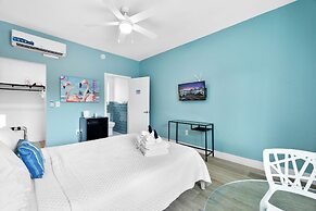 The New Yorker Miami Hotel