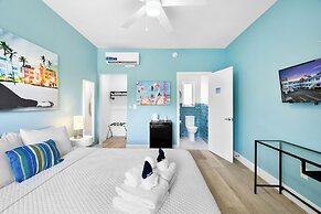 The New Yorker Miami Hotel