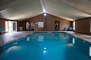 The Big Texan - Cabins & Wagons