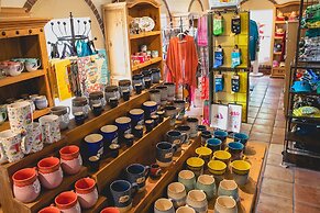 The Big Texan - Cabins & Wagons