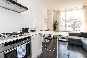 Fantastic 1BD Flat in the Centre