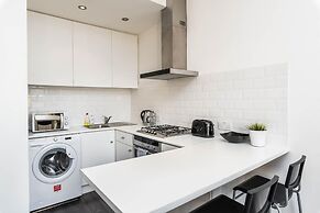 Fantastic 1BD Flat in the Centre