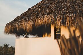 Villas Oasis Bungalow Top