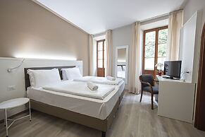 Hotel Il Portico by LVG Hotel Collection