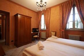 Hotel Il Portico by LVG Hotel Collection