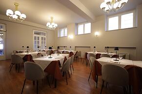 Hotel Il Portico by LVG Hotel Collection