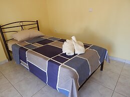 Angela s Apartment With Beautiful Balcony View