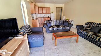 Angela s Apartment With Beautiful Balcony View