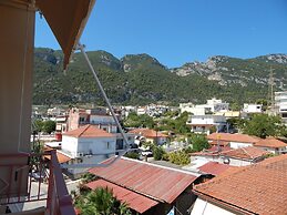 Angela s Apartment With Beautiful Balcony View