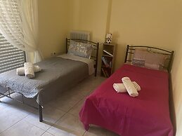 Angela s Apartment With Beautiful Balcony View