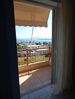 Angela s Apartment With Beautiful Balcony View