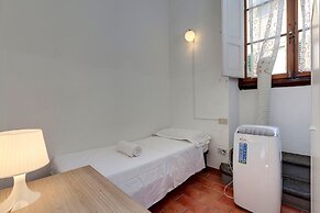 Neri 23 in Firenze With 3 Bedrooms and 2 Bathrooms