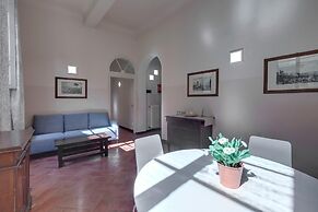 Neri 23 in Firenze With 3 Bedrooms and 2 Bathrooms
