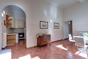 Neri 23 in Firenze With 3 Bedrooms and 2 Bathrooms