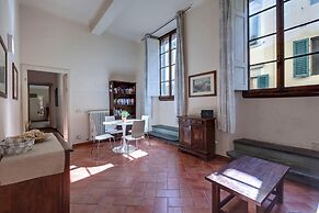 Neri 23 in Firenze With 3 Bedrooms and 2 Bathrooms