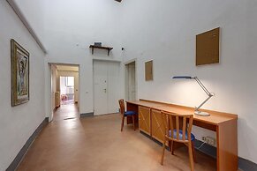 Servi 34 in Firenze With 3 Bedrooms and 2 Bathrooms