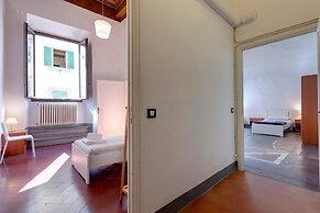 Servi 34 in Firenze With 3 Bedrooms and 2 Bathrooms