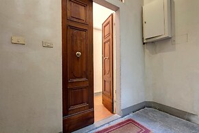 Servi 34 in Firenze With 3 Bedrooms and 2 Bathrooms