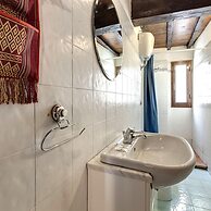 Pinti 46 in Firenze With 1 Bedrooms and 1 Bathrooms