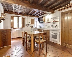 Pinti 46 in Firenze With 1 Bedrooms and 1 Bathrooms