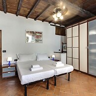 Pinti 46 in Firenze With 1 Bedrooms and 1 Bathrooms