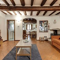 Pinti 46 in Firenze With 1 Bedrooms and 1 Bathrooms