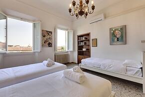 Santo Spirito 6 in Firenze