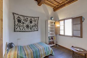 Mezzo 24 in Firenze With 2 Bedrooms and 1 Bathrooms