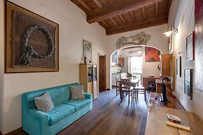 Mezzo 24 in Firenze With 2 Bedrooms and 1 Bathrooms