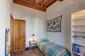 Mezzo 24 in Firenze With 2 Bedrooms and 1 Bathrooms