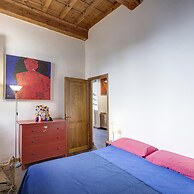 Mezzo 24 in Firenze With 2 Bedrooms and 1 Bathrooms