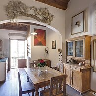 Mezzo 24 in Firenze With 2 Bedrooms and 1 Bathrooms