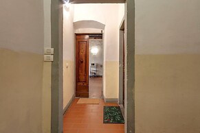 Leoni 10 in Firenze With 1 Bedrooms and 1 Bathrooms
