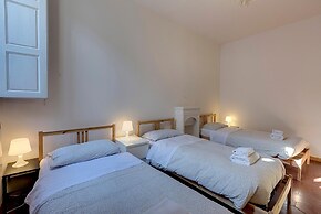 Benedetta 8 in Firenze