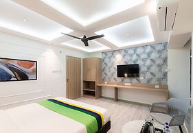 Treebo Cocostay, Hadapsar