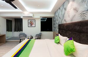 Treebo Cocostay, Hadapsar