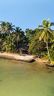 Private Beachfront House With Kayak & Guided Tours