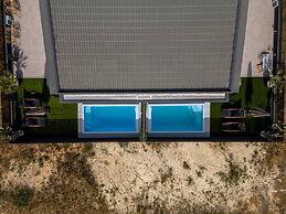 Inviting 4-bed Villa Lia in Vathianos Kampos