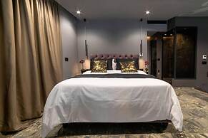 Inviting 4-bed Villa Lia in Vathianos Kampos