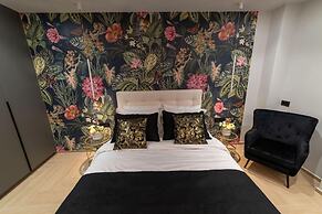 Beautiful 4-bed Villa Ria in Vathianos Kampos